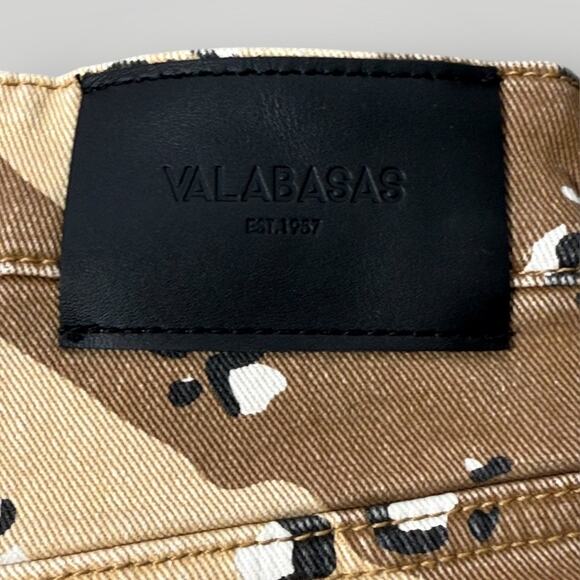 VALABASAS “COMMANDER " DESERT STORM STACKED FLARE JEANS sz 28 L34 - Picture 7 of 8